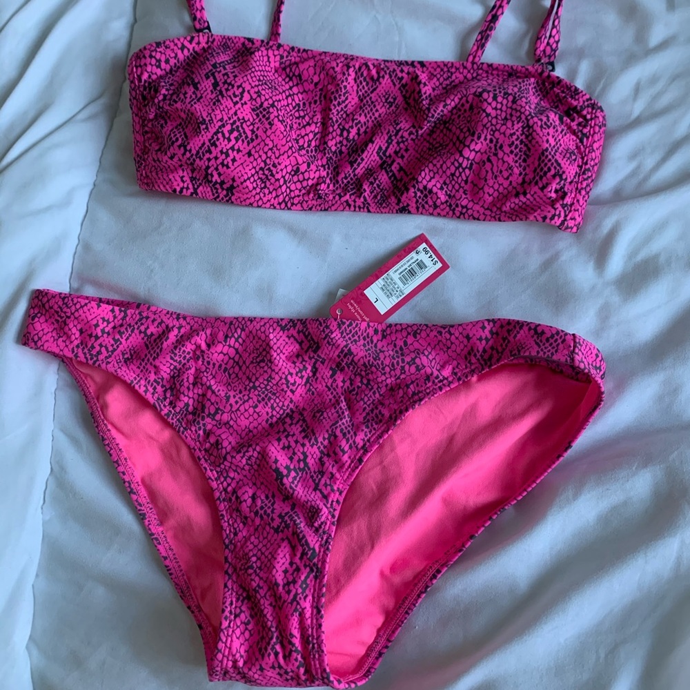 NWT bathing suit top AND bottom! Size large